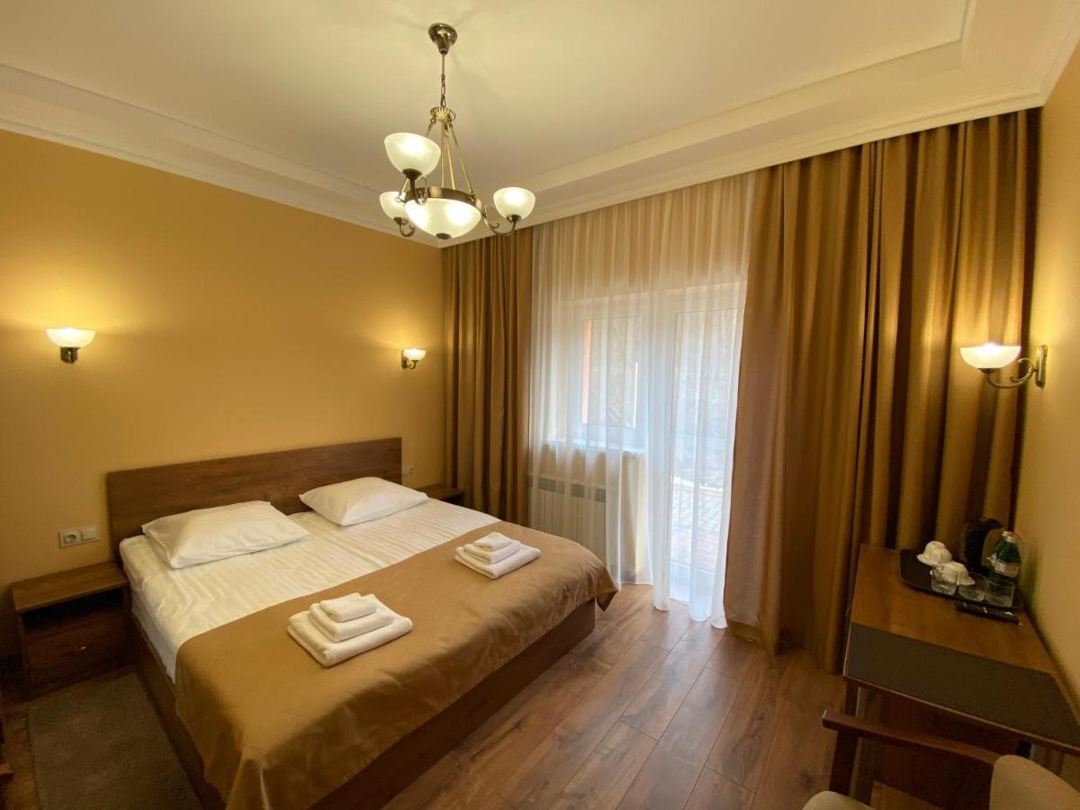 Сонячна Соната Hotel Polyana  Luaran gambar